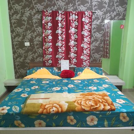 Hotel Tirupati Purí Exteriér fotografie